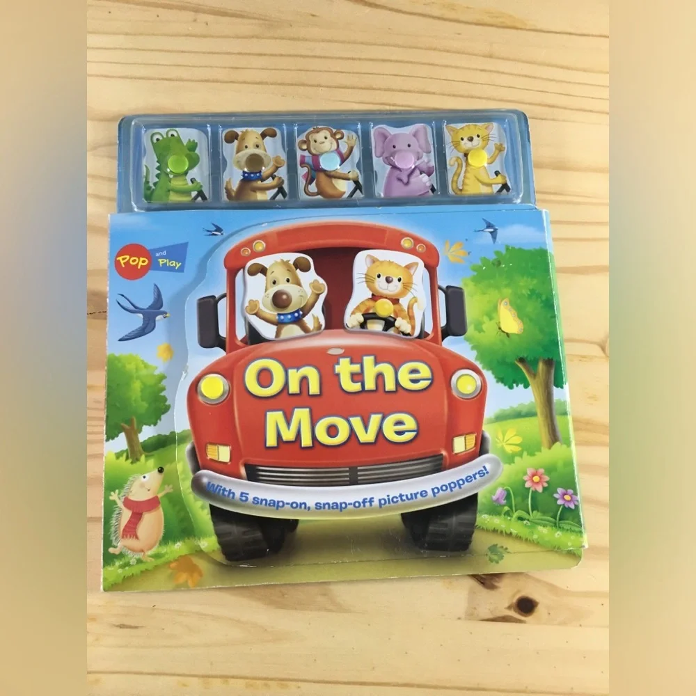 2 Pop and Play Books On the Farm and On the move Brenda Ansley Kids Prek school